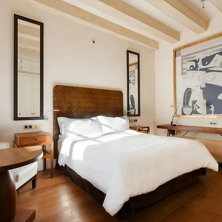 Do Placa Reial Hotel Gothic Quarter, Sonder By Marriott Bonvoy Barcelona Exterior photo